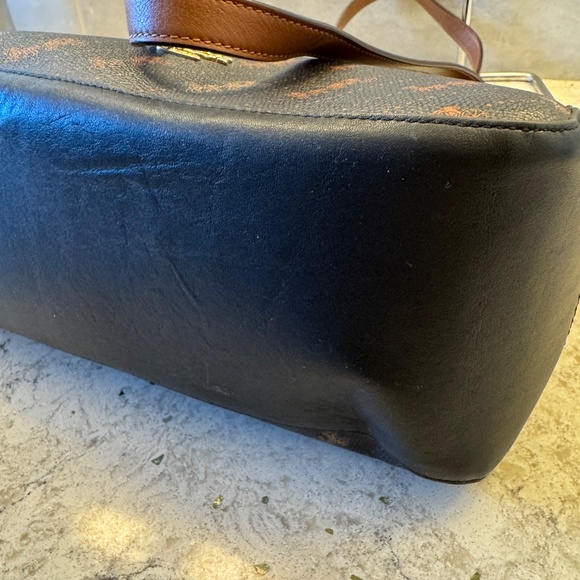 Coach Horse and Carriage Tote 27 C4069 Black Clean Inside Good Condition - Picture 14 of 14